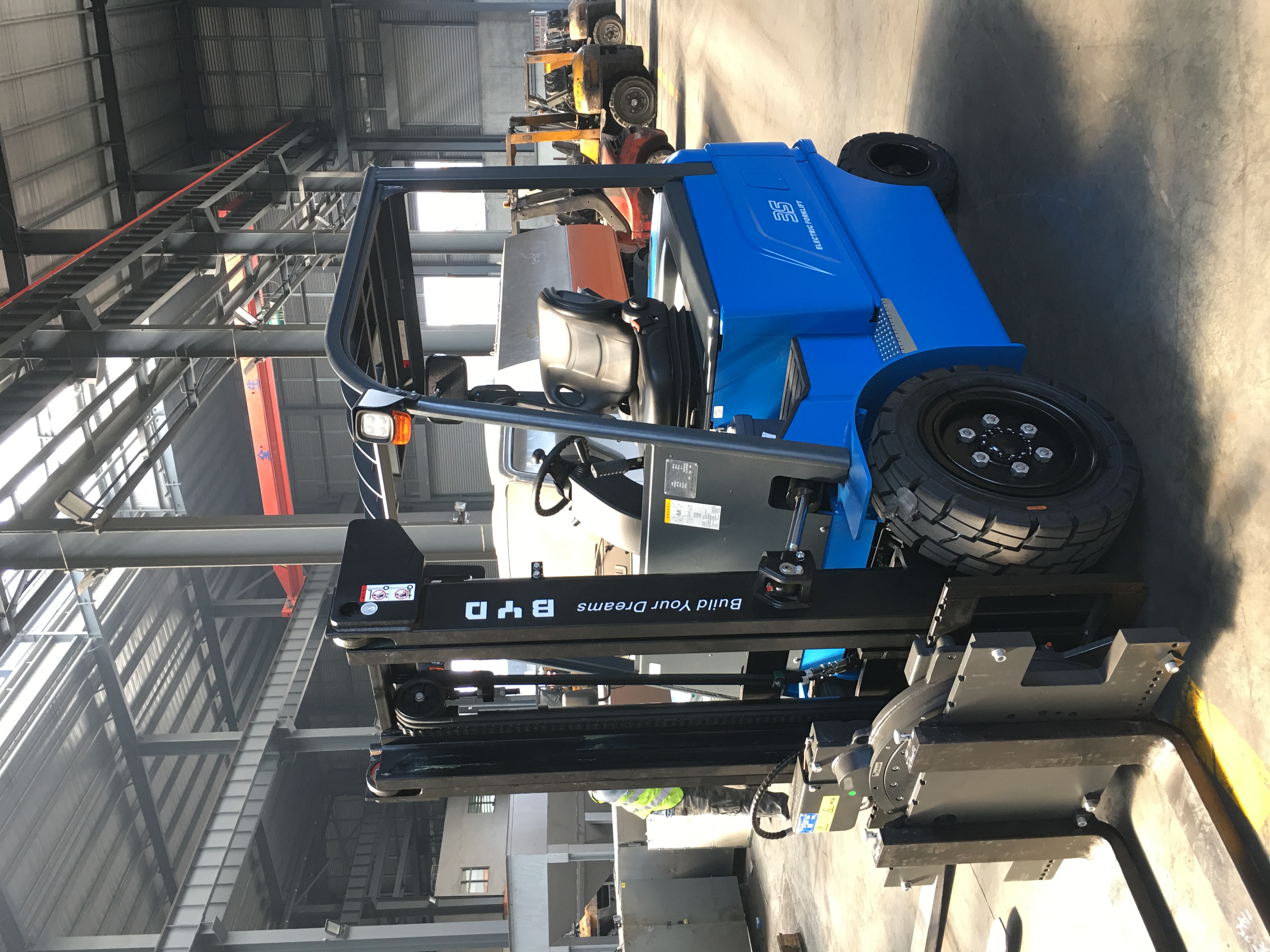 Custom Forklift 6